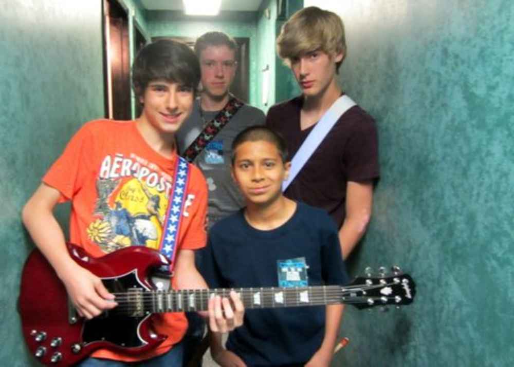 > </p>
<h2>Runner Up</h2>
<h3>No Worries – South Riding</h3>
<p><img decoding=